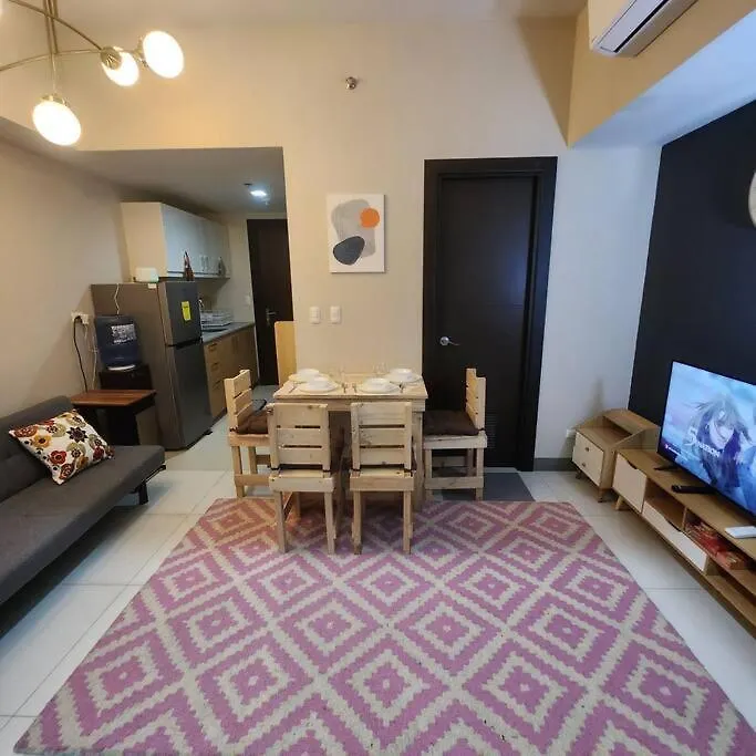 Chic 1Br Apartment In Bgc. Manila